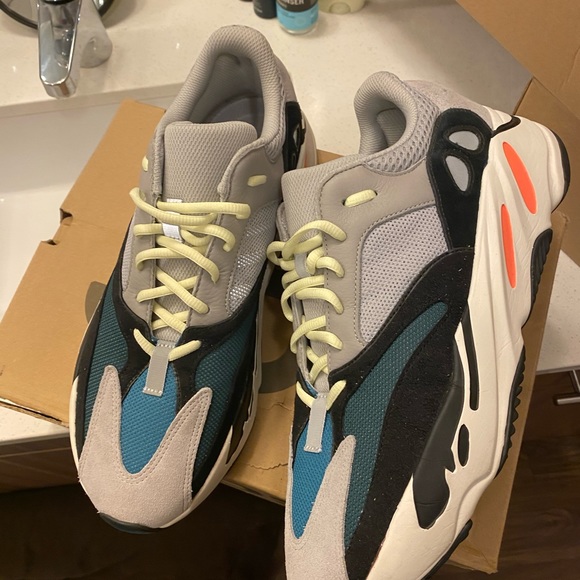 Yeezy 700 waverunners sz 12 - Picture 2 of 4